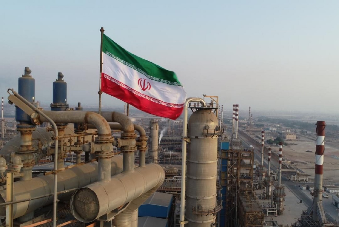 Экспортеры ирана. NIOC Иран. Министр нефти Ирана Джавад Оуджи. Lorestan Petrochemical Company Иран. Добыча нефти в Иране.