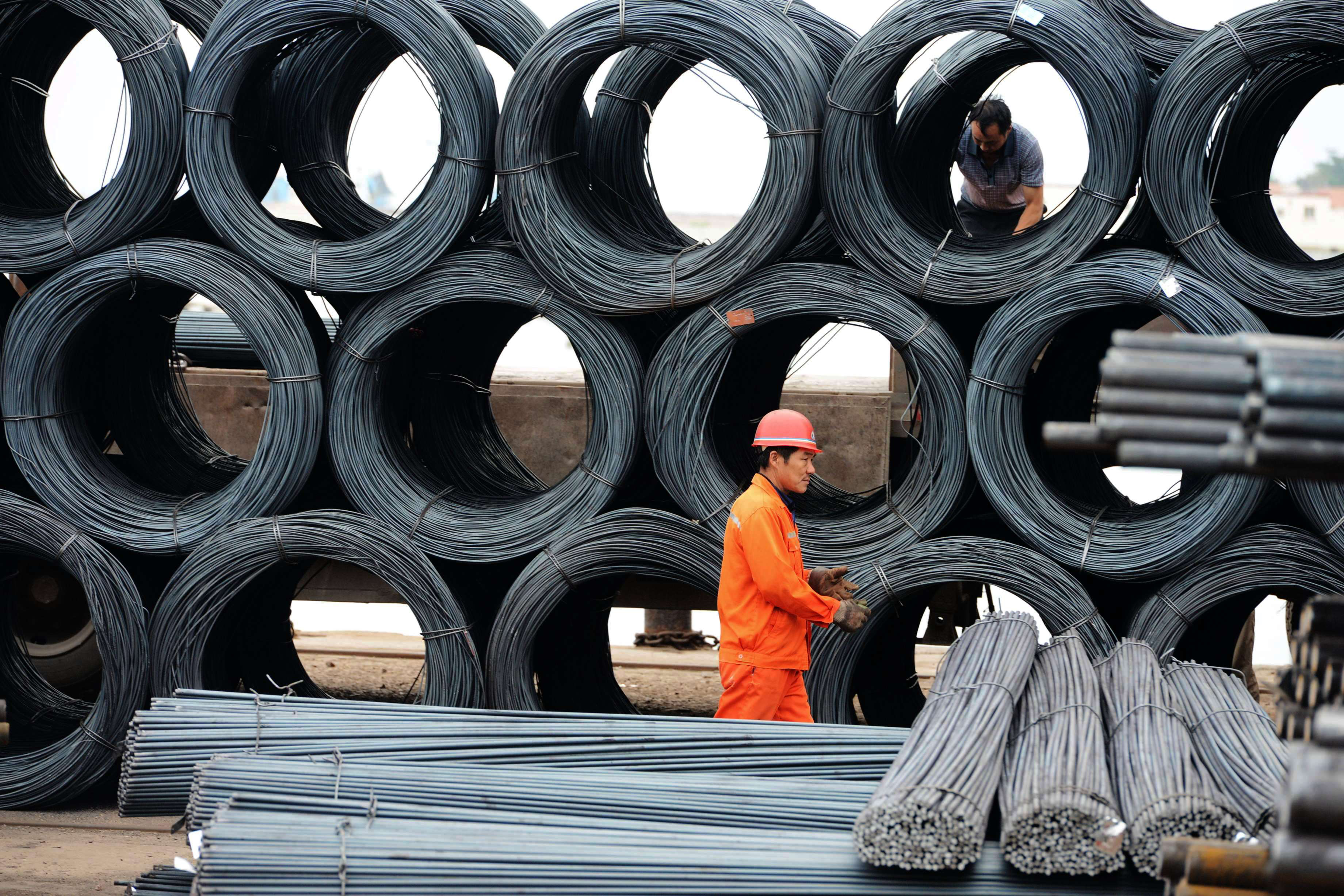 МИД КНР о пошлинах США на импорт стали: Пекин будет защищать свои законные права