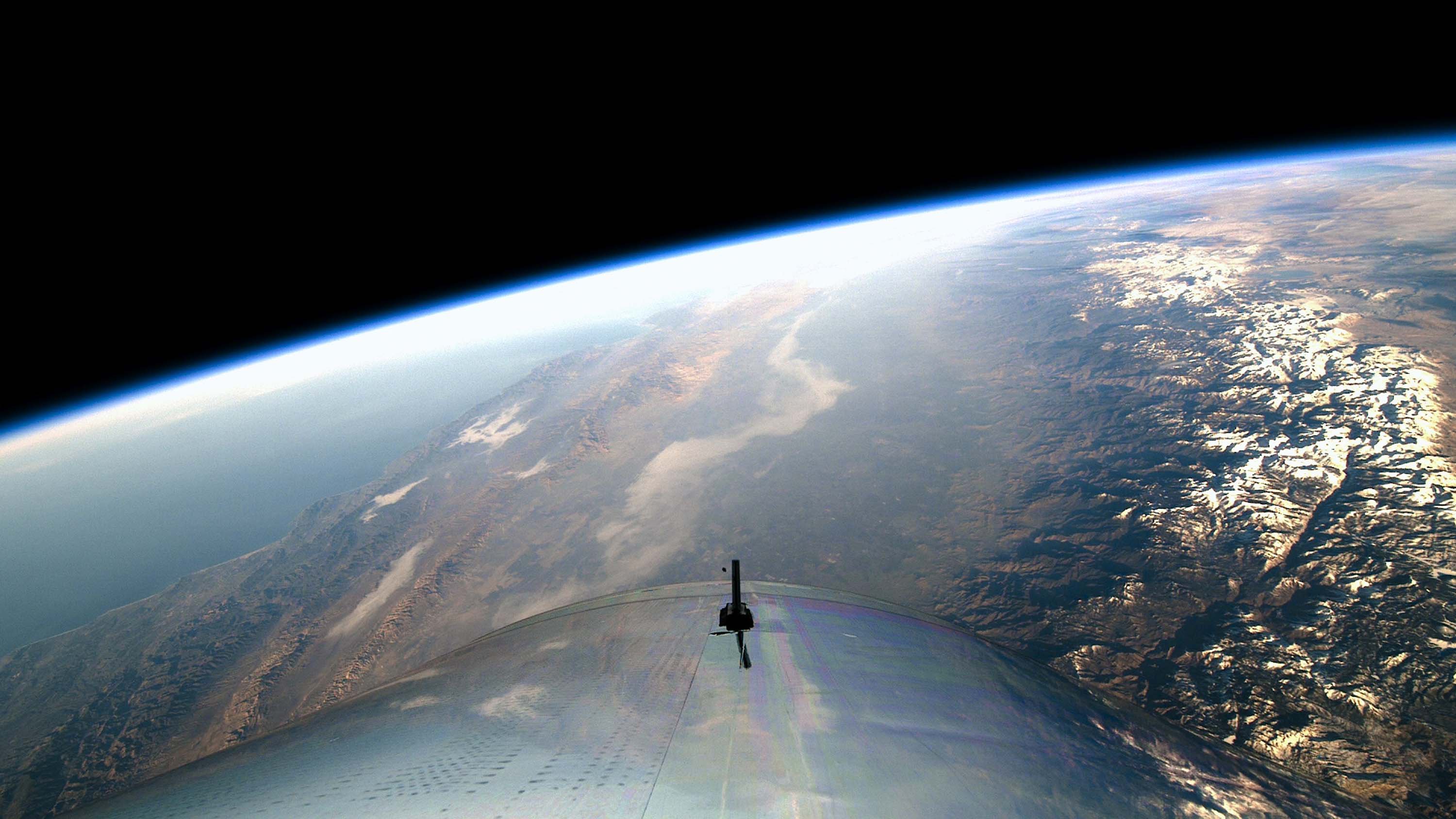 В космосе есть высота. Virgin Galactic фото из космоса. Virgin Galactic высота полета. Virgin Galactic полет. Virgin Galactic вид из космоса.