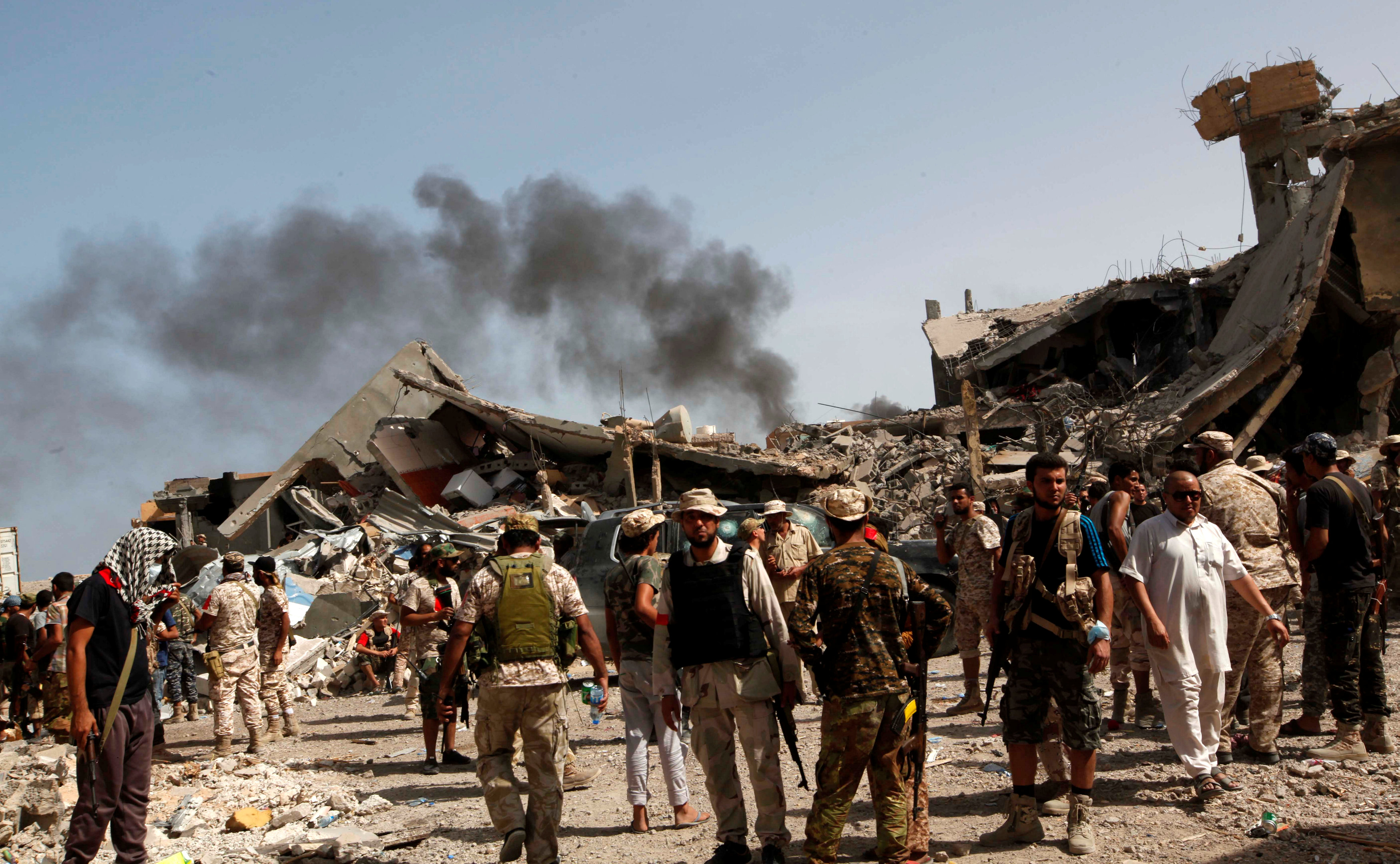 Последствия вооруженных конфликтов. Ливия 2001. Бомбардировки Ливии НАТО 2011.