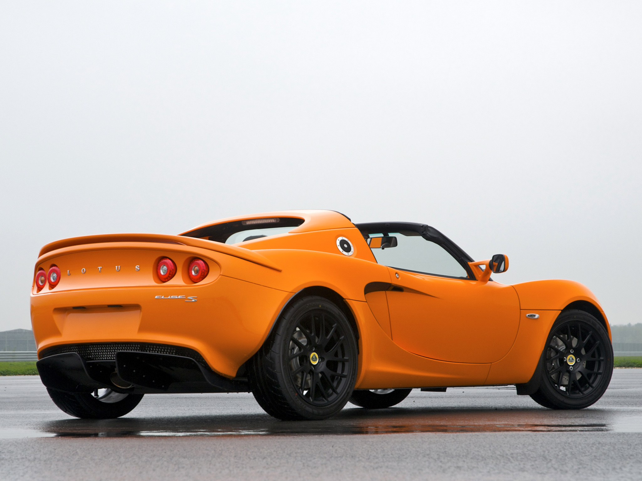 Afra Motor Unveils Lotus Sports Cars  Financial Tribune