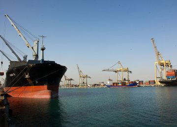 $4.5b in Iran&#039;s Non-Oil Trade Surplus With ECO States