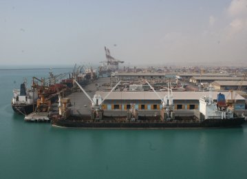 Iranian Port Operations Down 22%