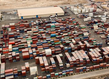 Iran: 17% Decline in Freight Traffic 