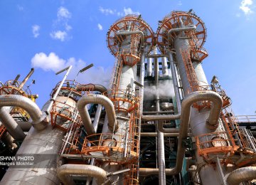 Abadan Refinery Raises Euro-5 Gasoline, Diesel Production