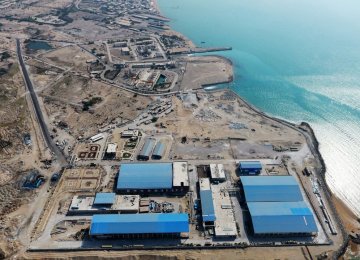 Desalination Capacity of Bushehr Province to Double by March 2022  