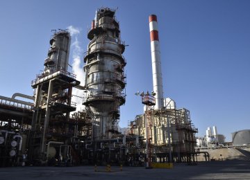 Indigenization Reduces Cost by 30% in Petrochemical Industry