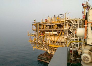 First Refrigeration Compressor Installed by Iranians at SP Refinery