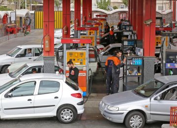 Gasoline Consumption Increases, Exports Decline in Four Months