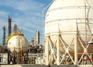 Mahshahr Petrochem Plant Boosts PVC Capacity in Nine Months