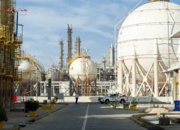 Ghadir Petrochemical Company to  Increase PVC Output, Reduce Costs