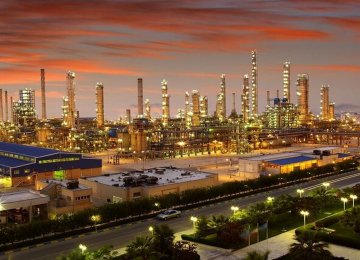 PGPIC to Invest $600 Million on Completing Golestan Petrochemical Plant