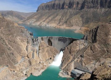 Iran Hydroelectric Output to Surpass 10,000 GWh 