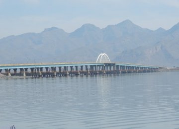 Urmia Lake’s Water Level Down 60cm