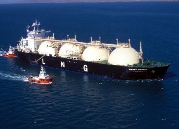 Calls for Focusing on LNG Exports