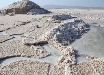 Concern Over Loss of Qom Salt Lake