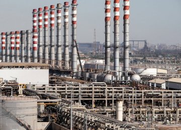 Persian Gulf Star Refinery Switching to Sweet Naphtha 