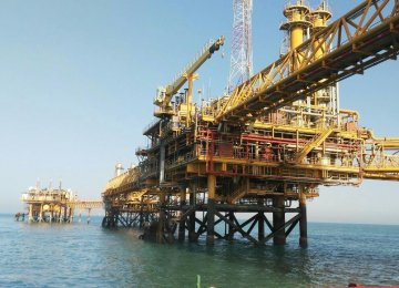 Iran: Offshore Oil Production, Exports Continue