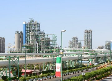 Iran Petrochem Export Revenue in 6 Months Reaches $6.3b