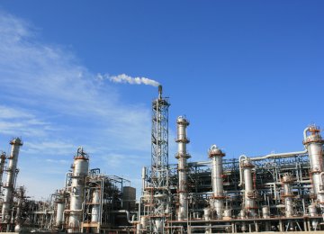 Bu-Ali Sina, Arvand Plants to Increase Paraxylene, PVC Output