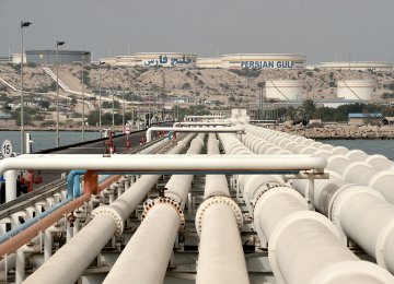 Pipelines Supply 129b Liters of Crude, Derivatives in 12 Months