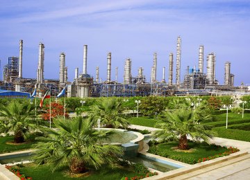 Shiraz Petrochemical Company Frontrunner in CDM Projects