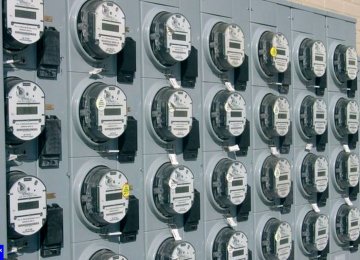 Smart Power Metering on Course