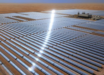 Building Solar Power Plants in Desert Areas Not Feasible 