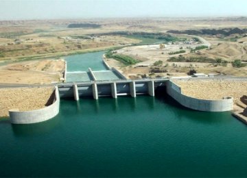 Rumors of Water Export to Persian Gulf Arab States Rejected 