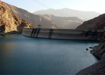 Tehran Water Consumption Still High