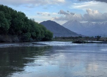 Iran Outlines Policy on Border Rivers, Shared Water Resources