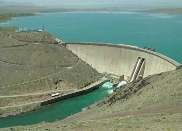 Isfahan Farmers to Receive Water From Zayandehroud 