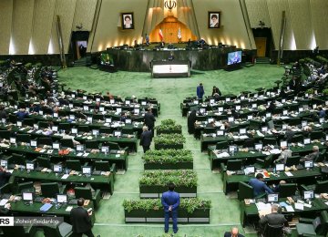 Iran: Next Budget Bill Scrutinized