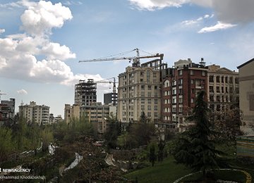 Tehran Home Sales Decline 