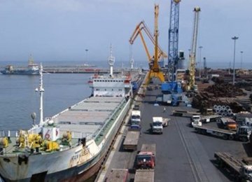 1st Indian Transit Cargo of Pulses Arrives at Chabahar