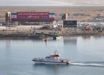 Dredging of Bushehr Container Berth Underway 