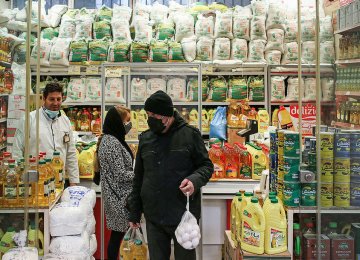 Experts Voice Concern Over Iran’s Inflation Outlook