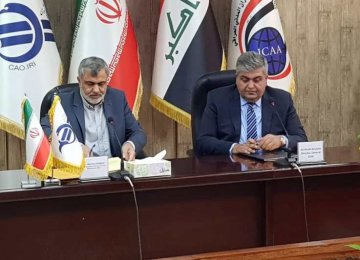 Iran Signs MoU With Iraq on Aviation Cooperation