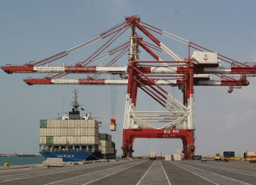 Slight Growth in Port Operations 