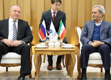 Iran, Russia Commerce Chamber Chiefs Discuss Trade Ties Amid Sanctions