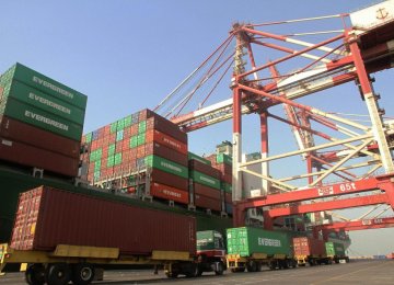 Shahid Rajaee Port Throughput Tops 13m Tons in 2 Months