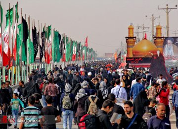 Iran-Iraq Truck Movements Restricted to Ease Arbaeen Pilgrimage 