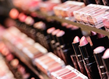 Lower Cosmetics Consumption Despite Growth in Spending 