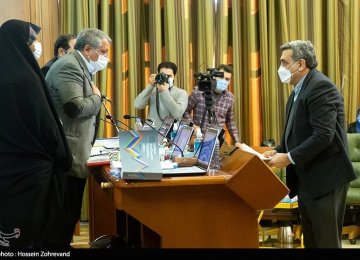 Tehran Municipality Submits Contractionary Budget to TCC