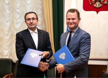 Iran, Russia Agree to Transit 10m Tons of Goods Along INSTC