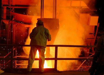 Drastic Decline in Steel Output Due to Power Cuts, Restrictions 