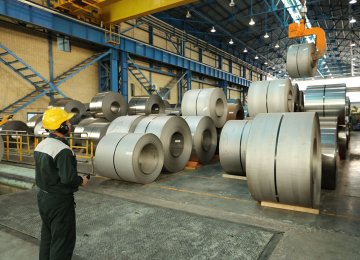 Iran Steel Output, Trade Surveyed Over 10 Months 