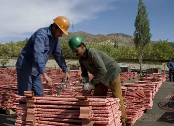 IMIDRO Reviews Copper Industry's Q1 Production