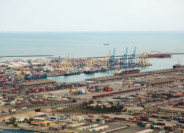 Slight Rise in Iranian Port Operations