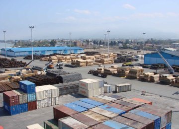 Exports to CIS Rise to $1.7b 
